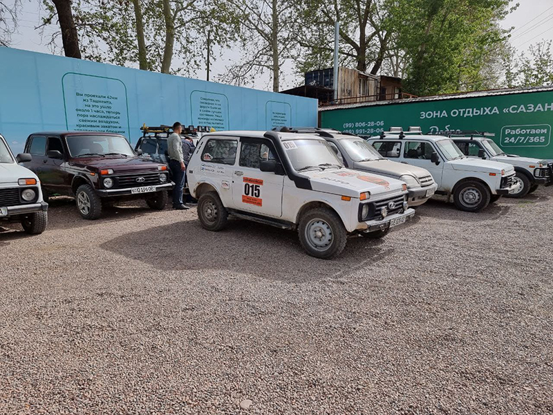 Автомобильный фестиваль «LADA NIVA – 45 лет!» прошел в Ташкентской области